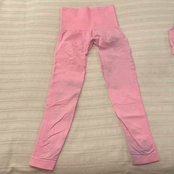 Pink Workout Set - Picture 3 of 10